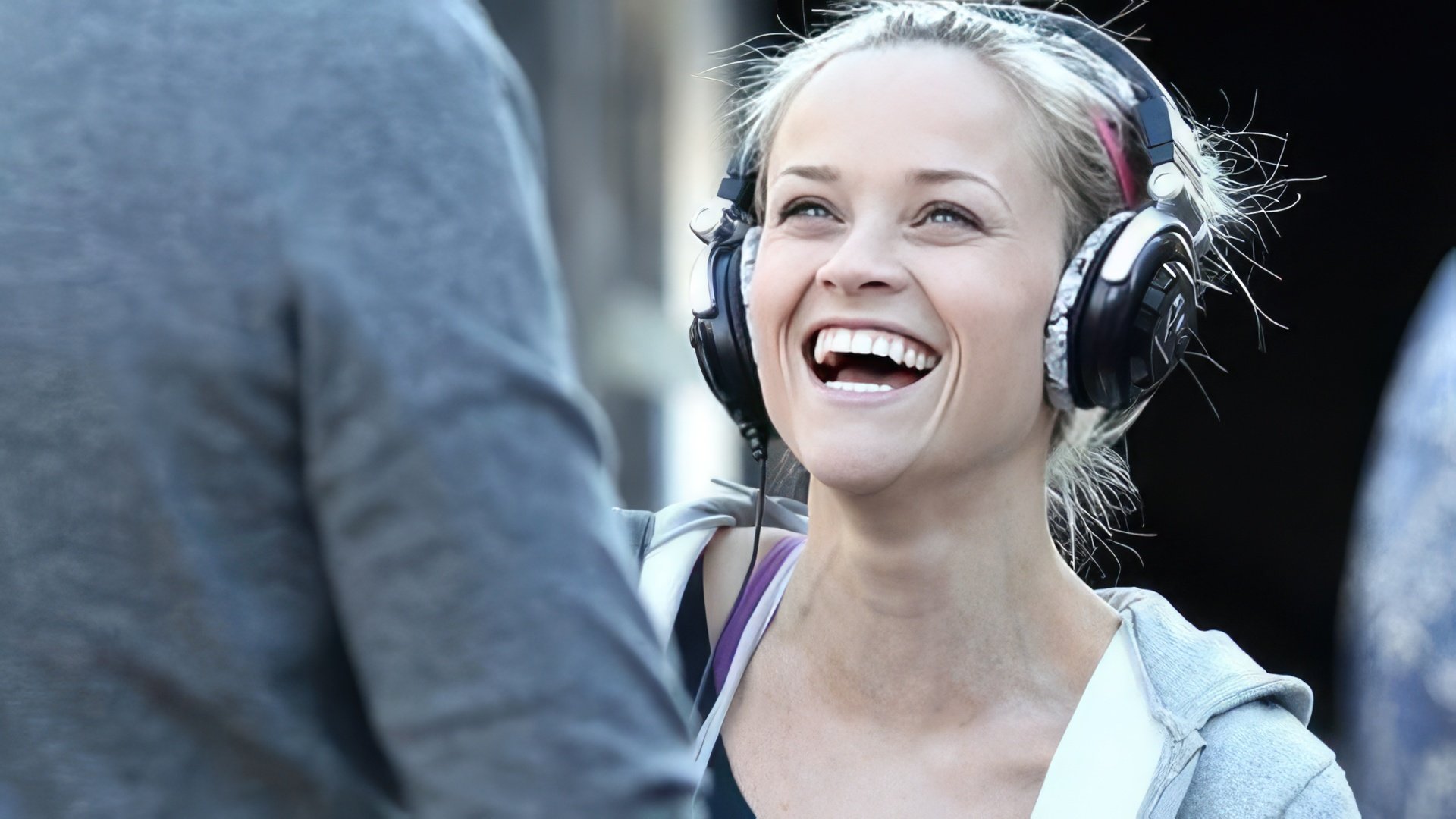 Reese Witherspoon on the set of This Means War