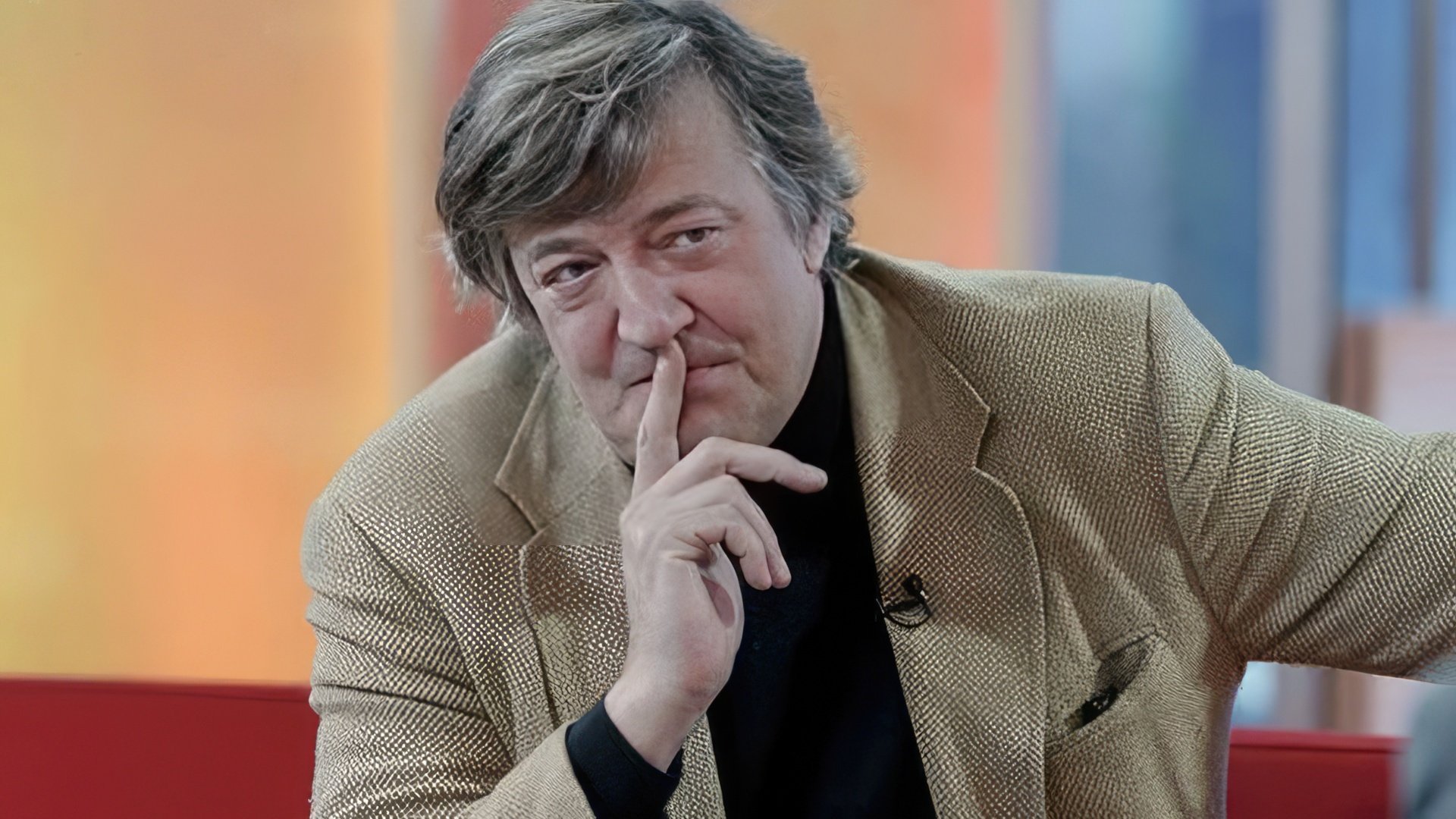 Stephen Fry does not keep his sexual orientation back