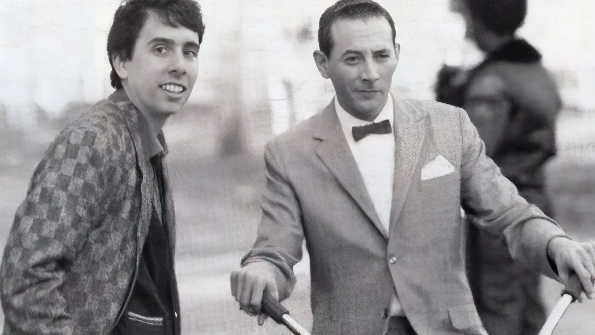 Tim Burton and Paul Reubens on the set of Pee-wee’s Big Adventure