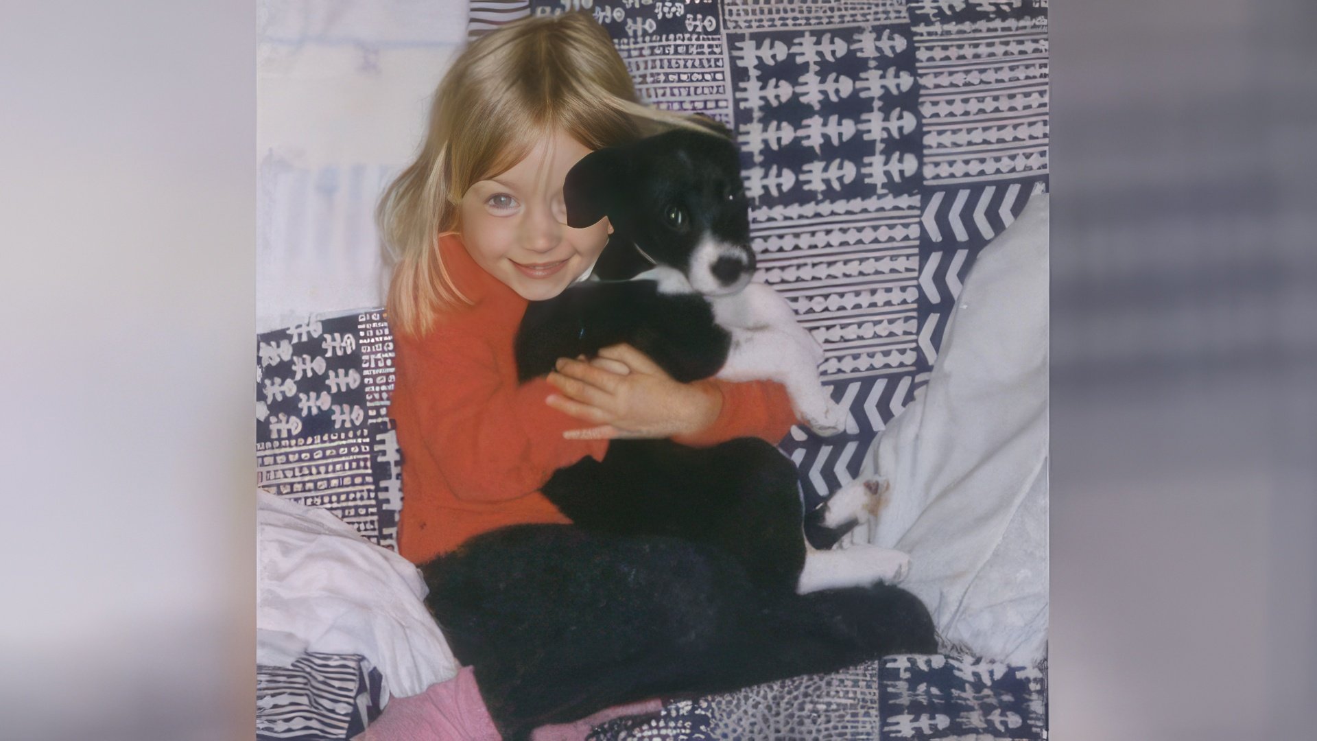Young Saoirse Ronan with her best friend – border collie Sassy