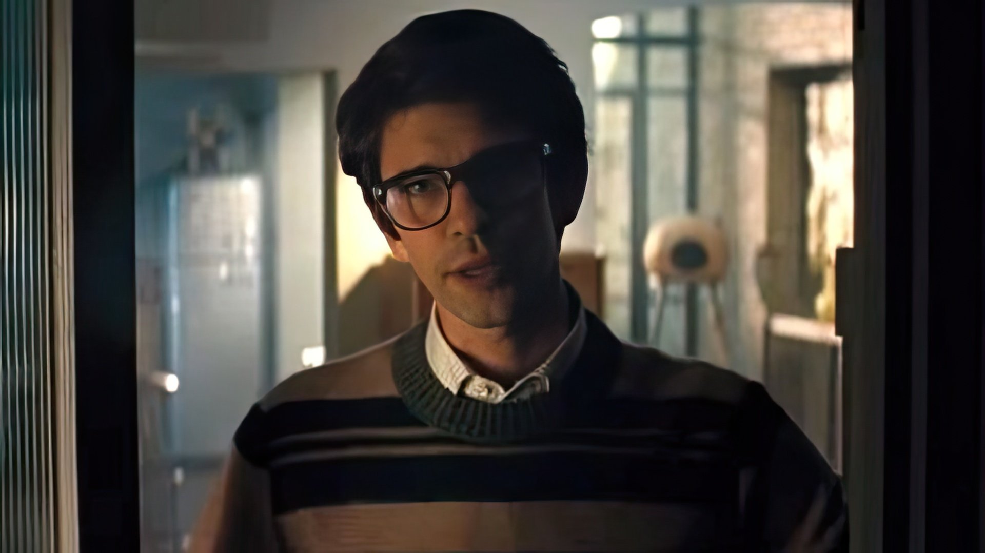 A shot from the movie "No Time to Die"