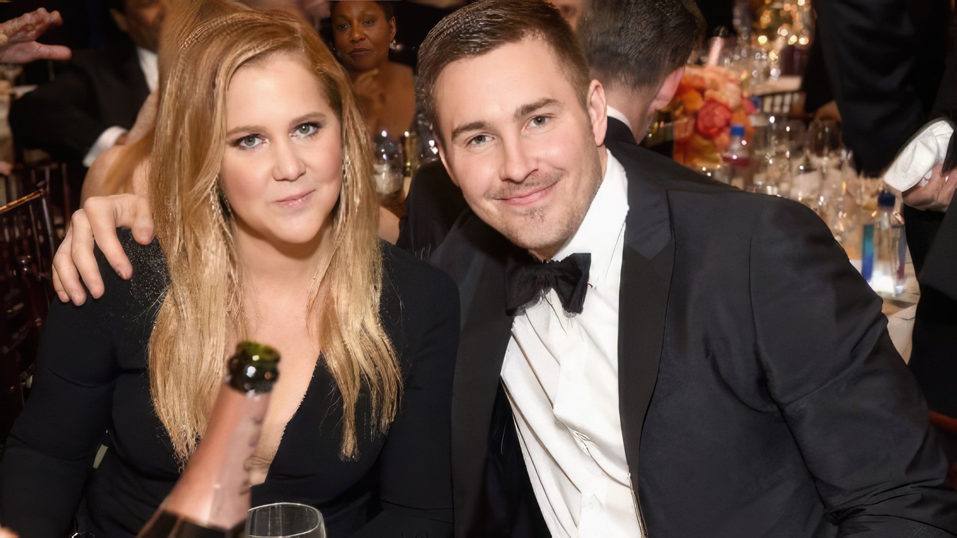 In the photo: Amy Schumer and Ben Hanisch