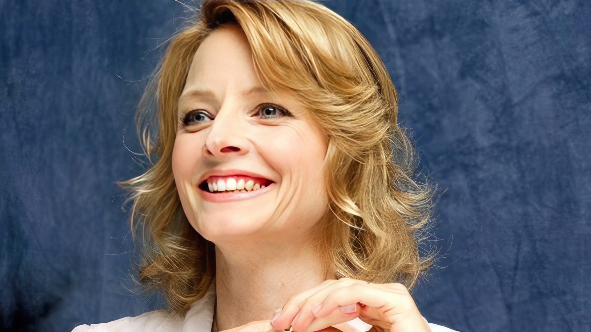 In the photo: Jodie Foster