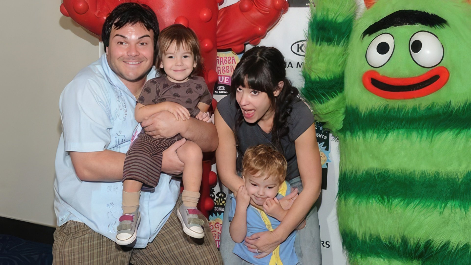 Jack Black with his wife and children