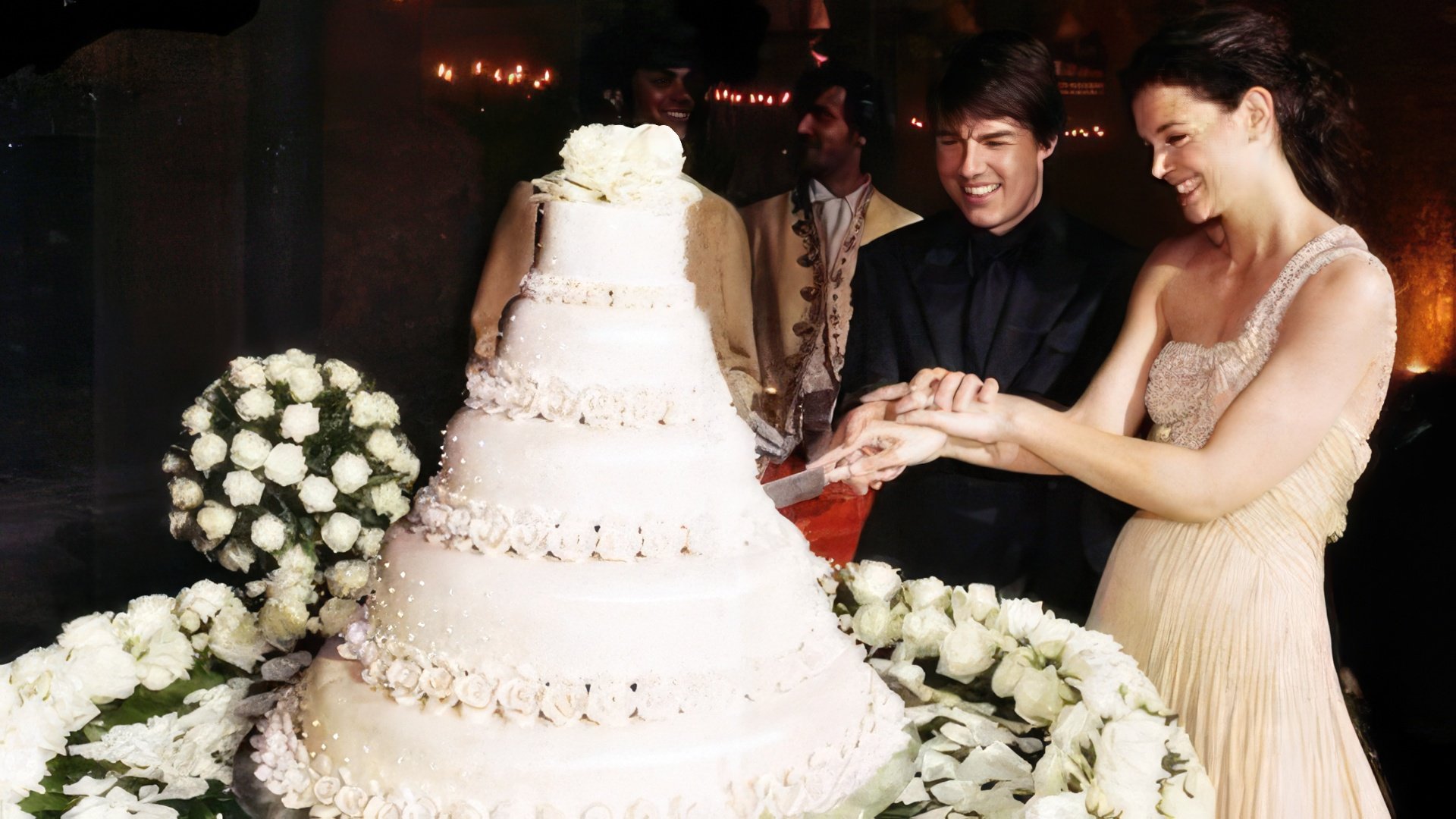 Katie Holmes and Tom Cruise’s wedding photo