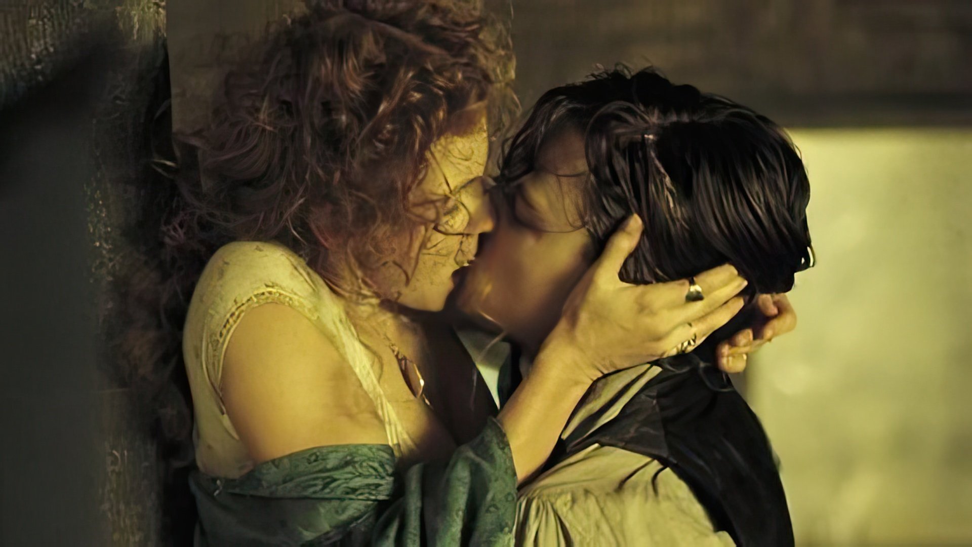 Leo and Cameron’s Kiss in Gangs of New York