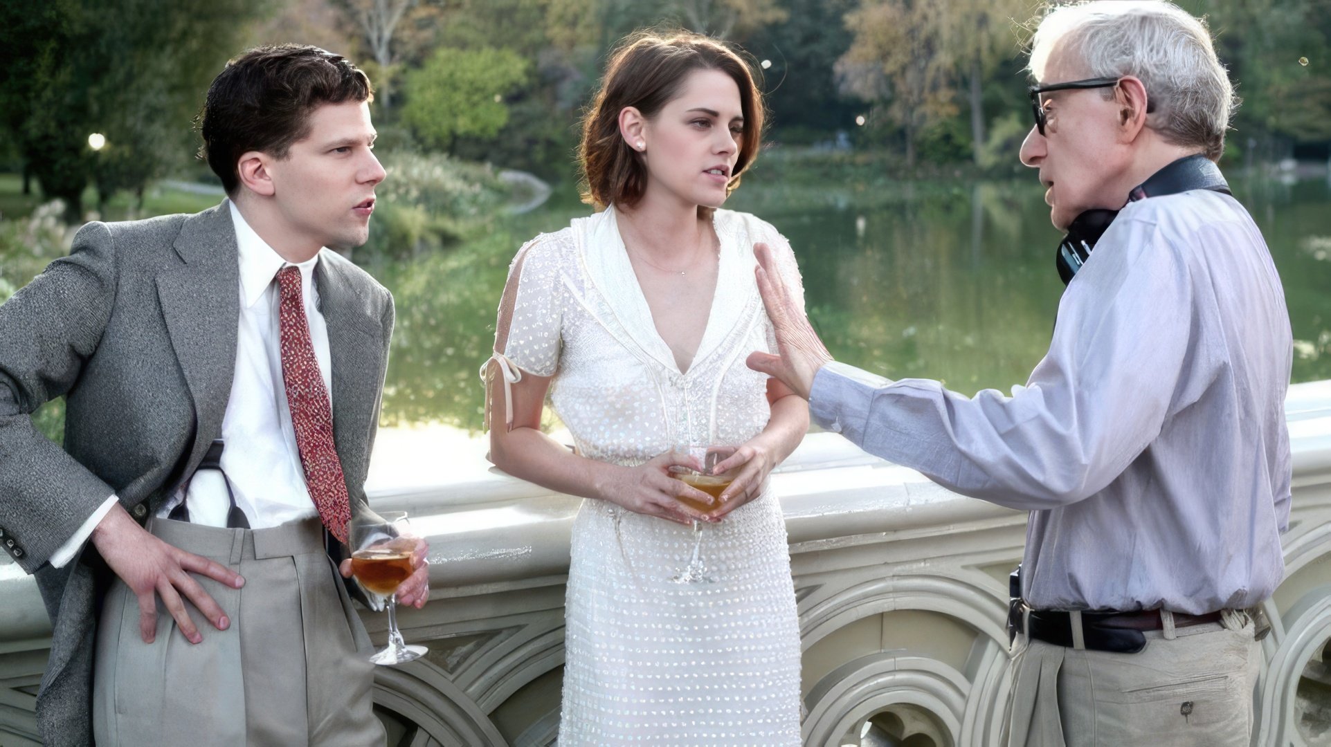 Jesse Eisenberg, Kristen Stewart, and Woody Allen on the set of 'Café Society'