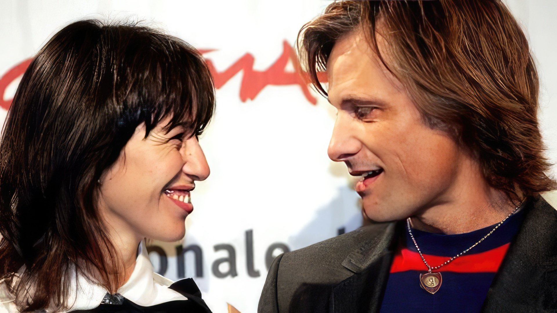 Viggo Mortensen and Ariadna Gil, his current partner