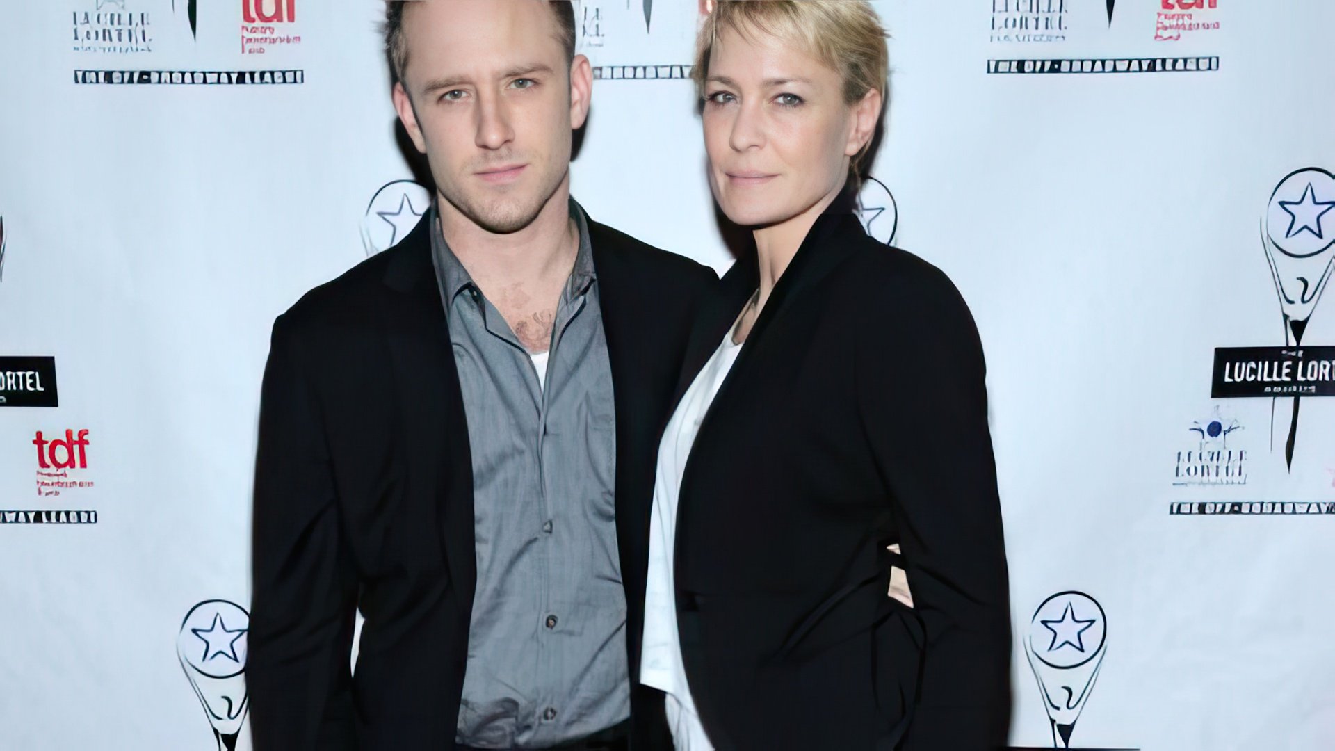 Ben Foster and Robin Wright