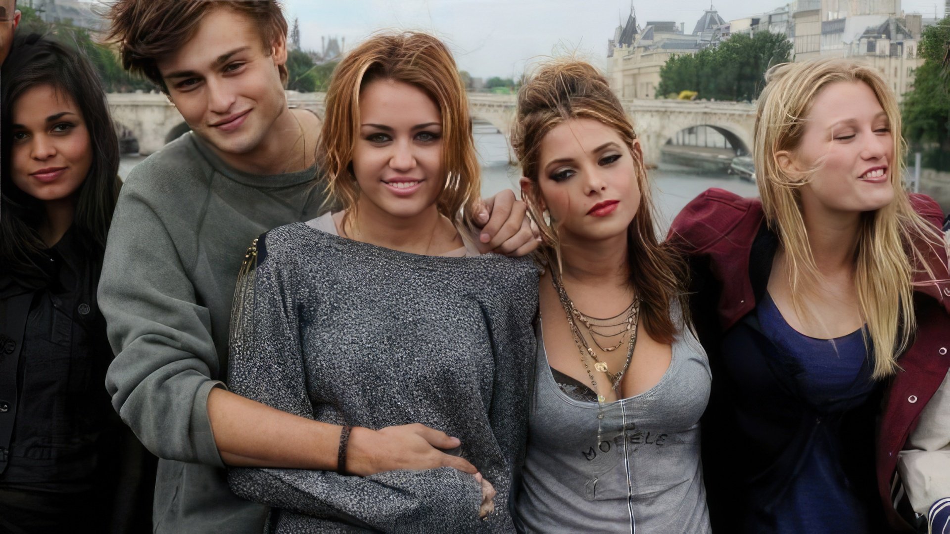 Douglas Booth on the set of “LOL”