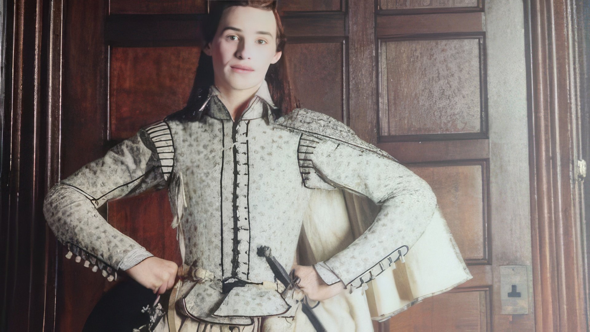 Eddie Redmayne played on the stage of the best theaters in London