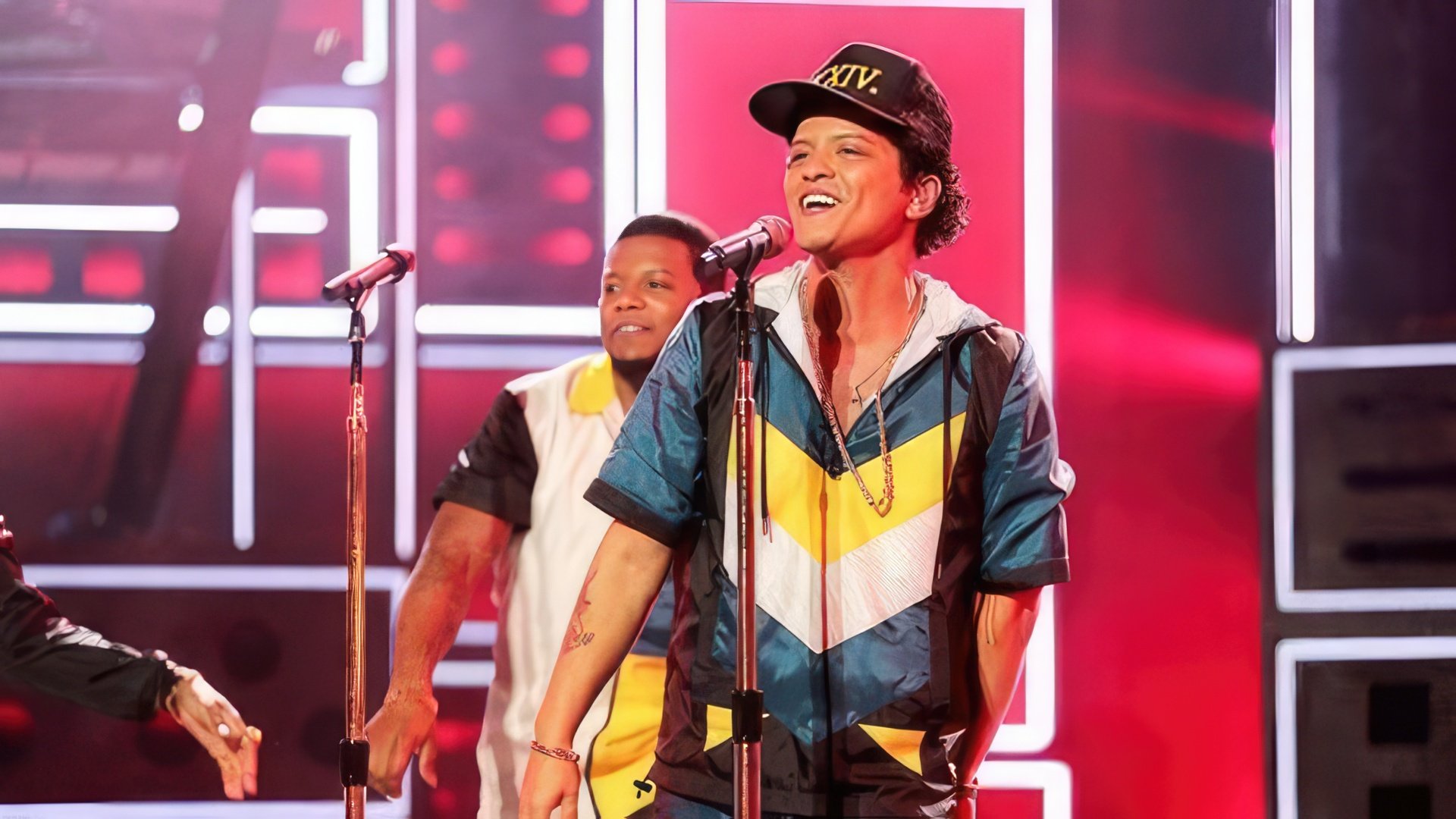 Bruno Mars is sincerely nostalgic for the ’80s