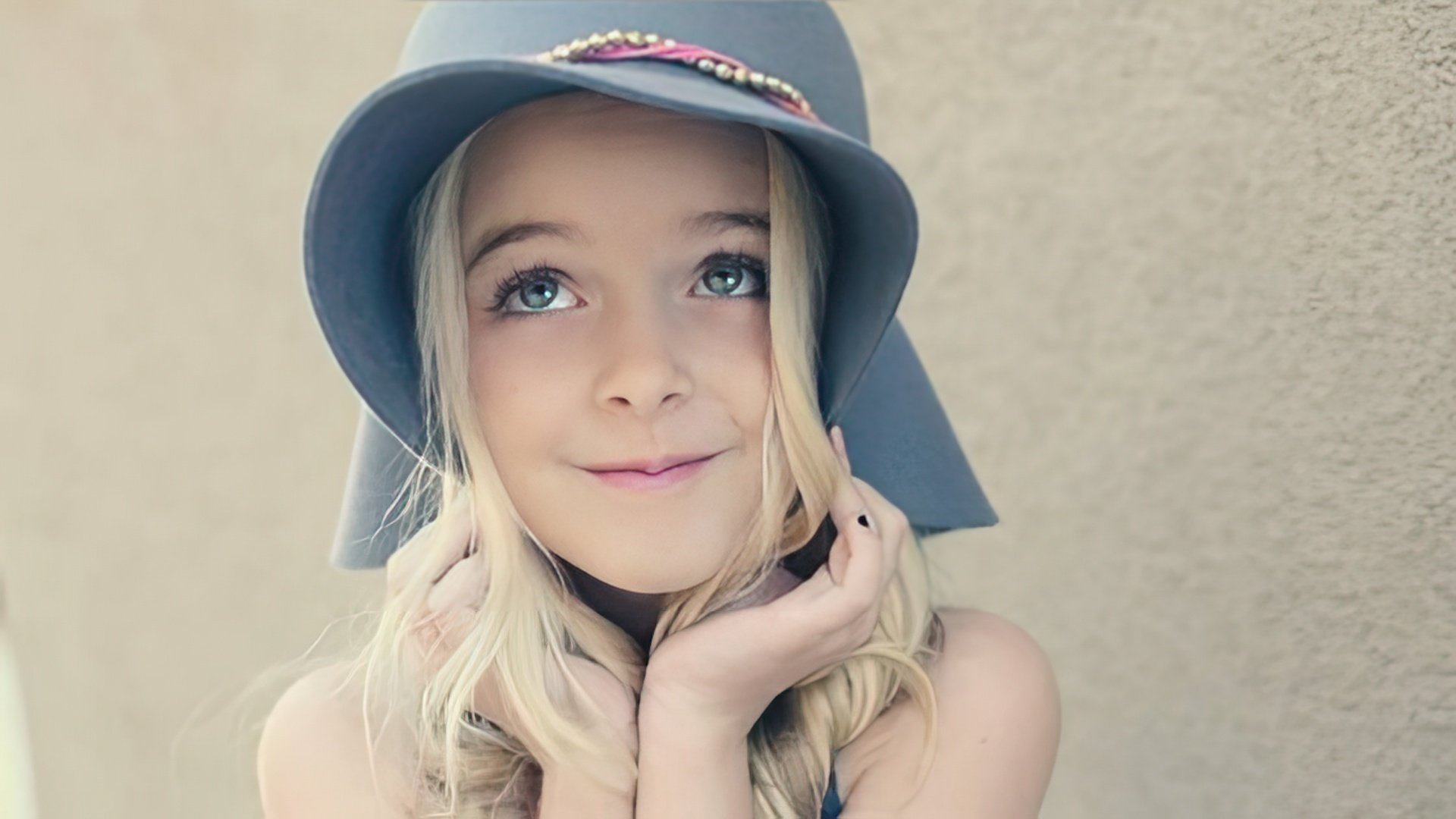 In the photo: Mckenna Grace