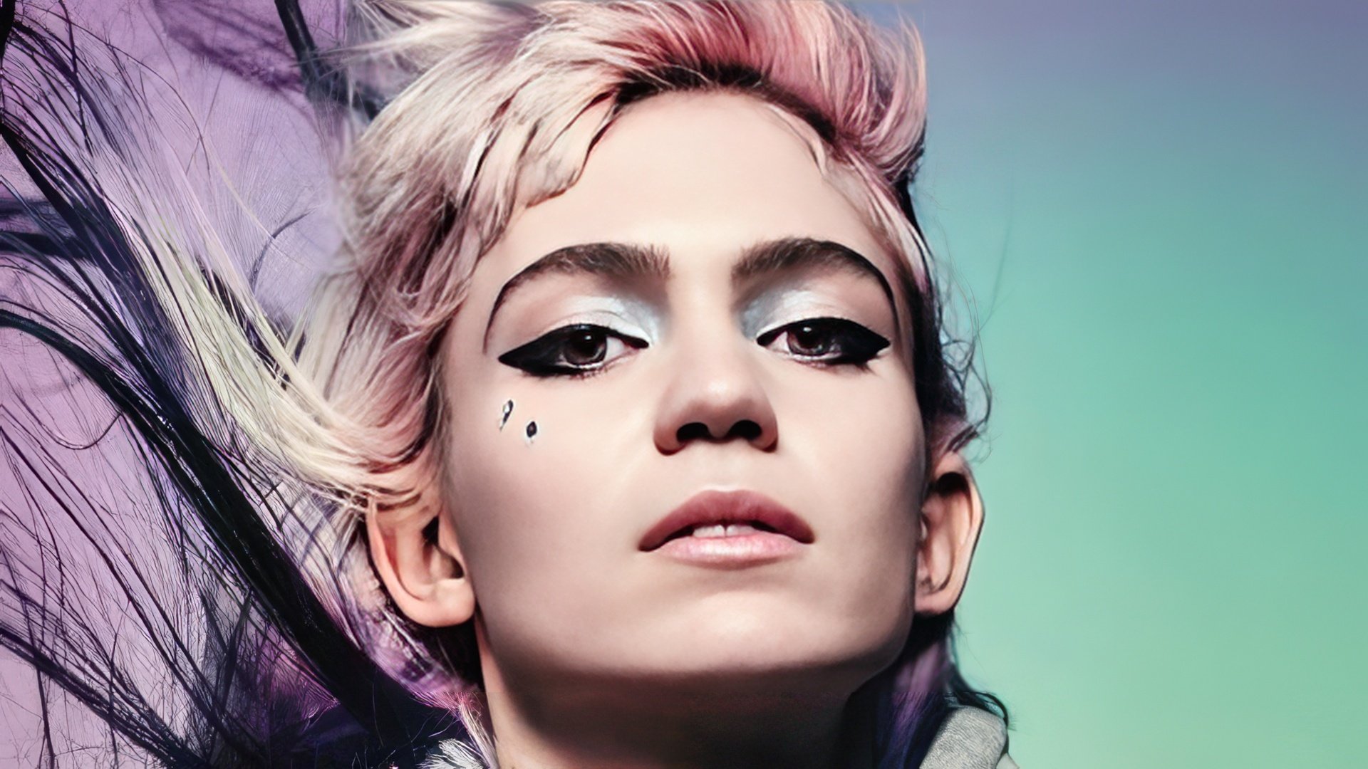 Singer Grimes