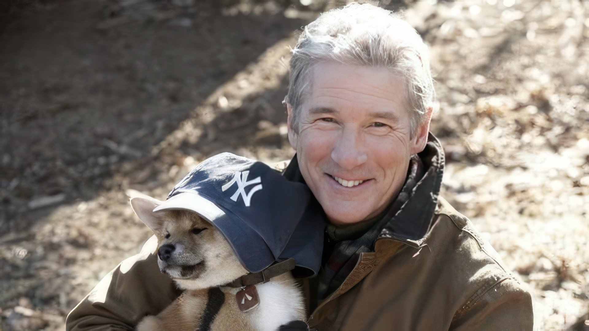 Richard Gere made friends with the puppy playing little Hachi