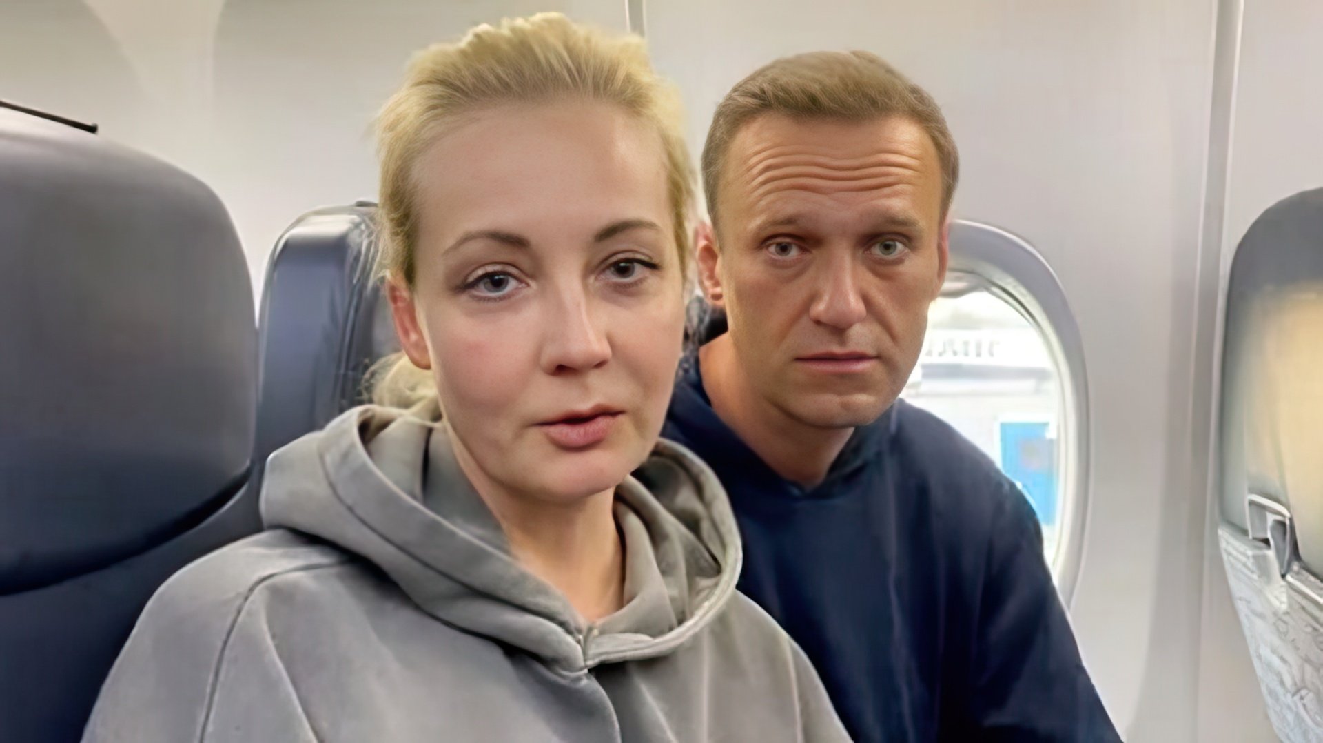 Yulia and Alexei Navalny returning to Russia