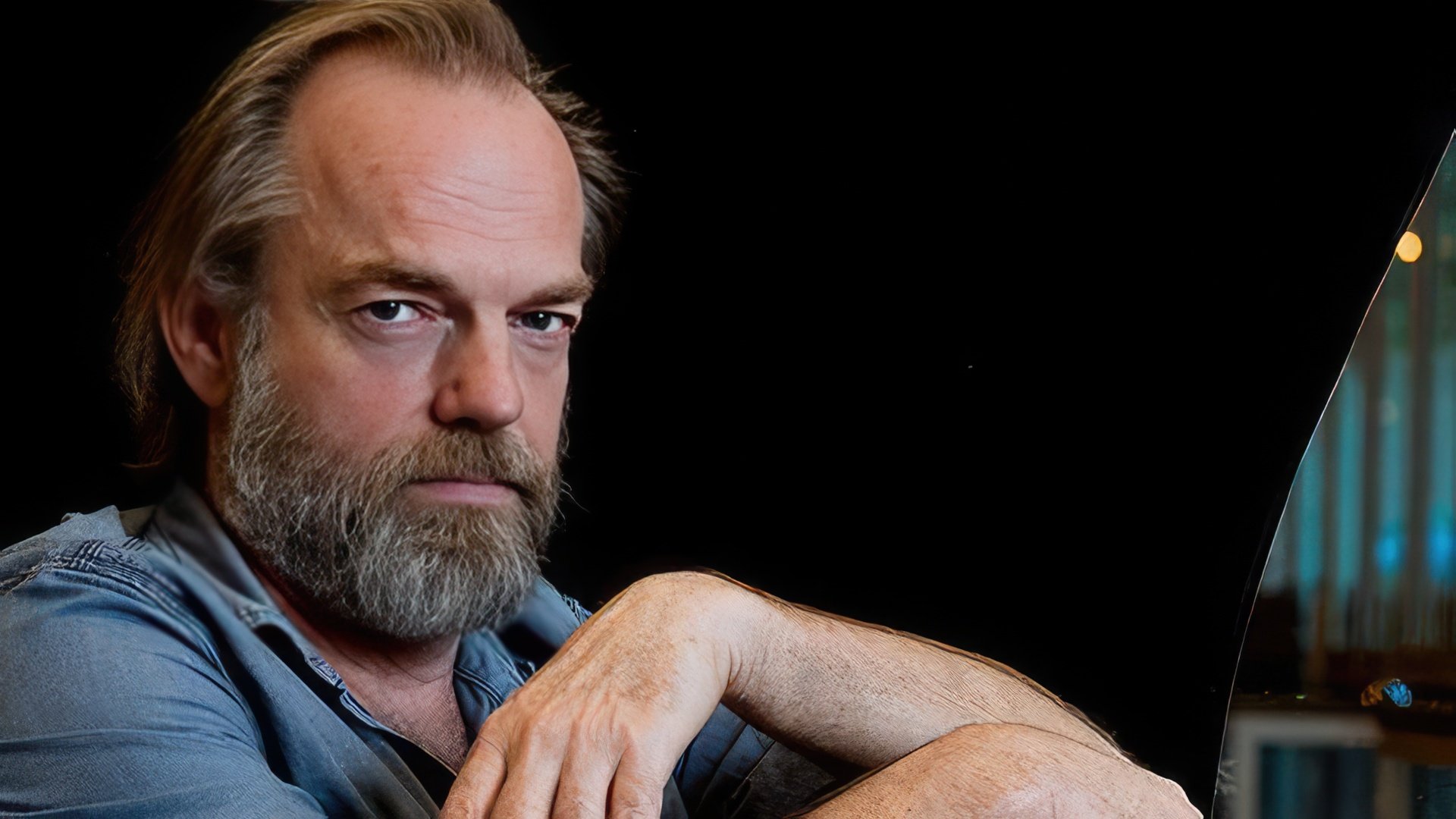 Hugo Weaving bio, young pictures, wife, children, height, age 2023 ...