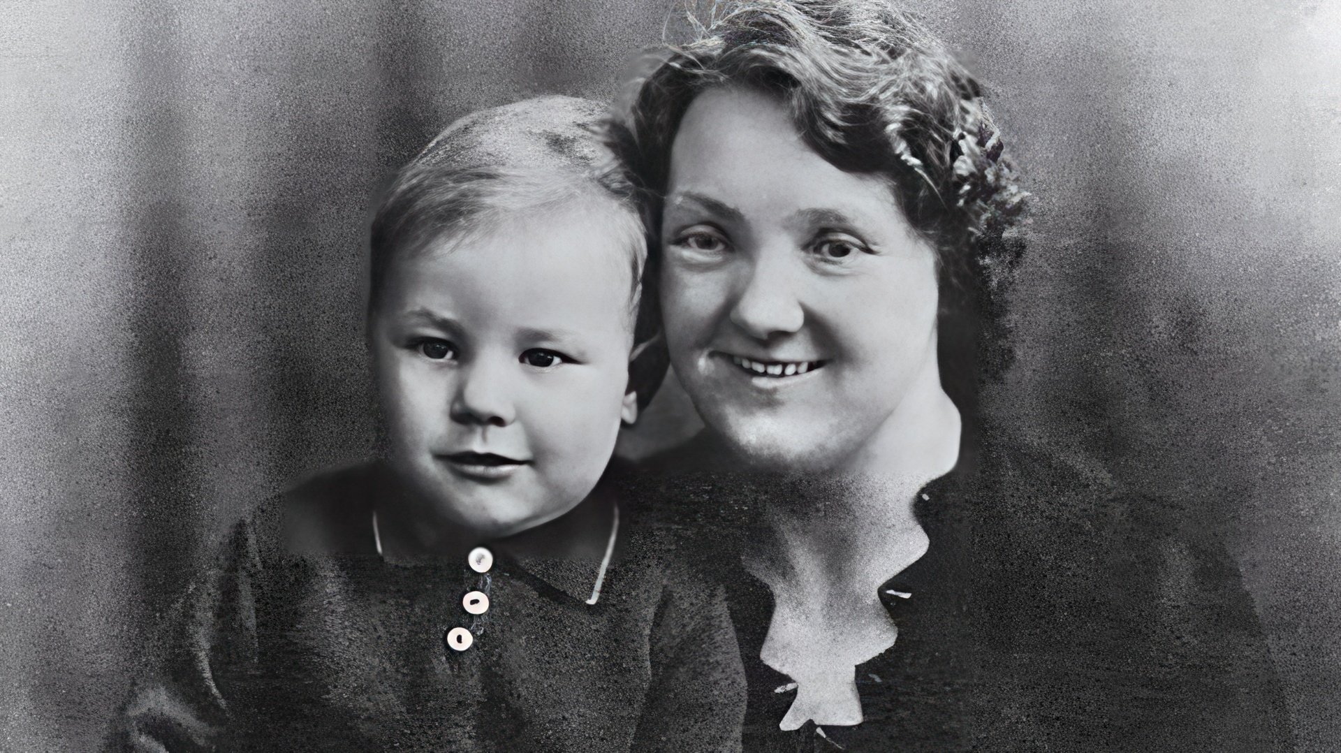 Patrick Stewart with his mother in childhood