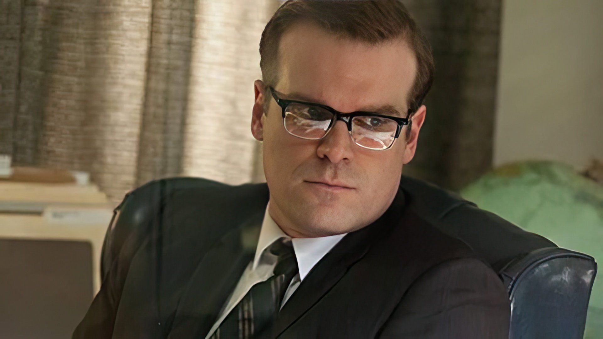 David Harbour in Parkland