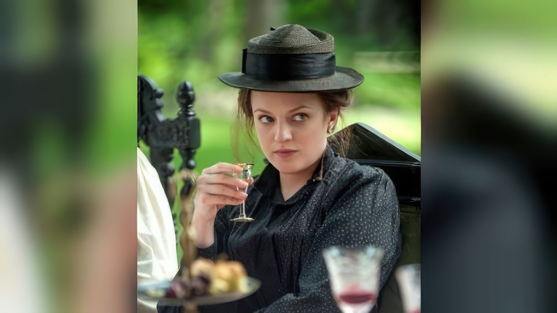 Elisabeth Moss on the set of The Seagull