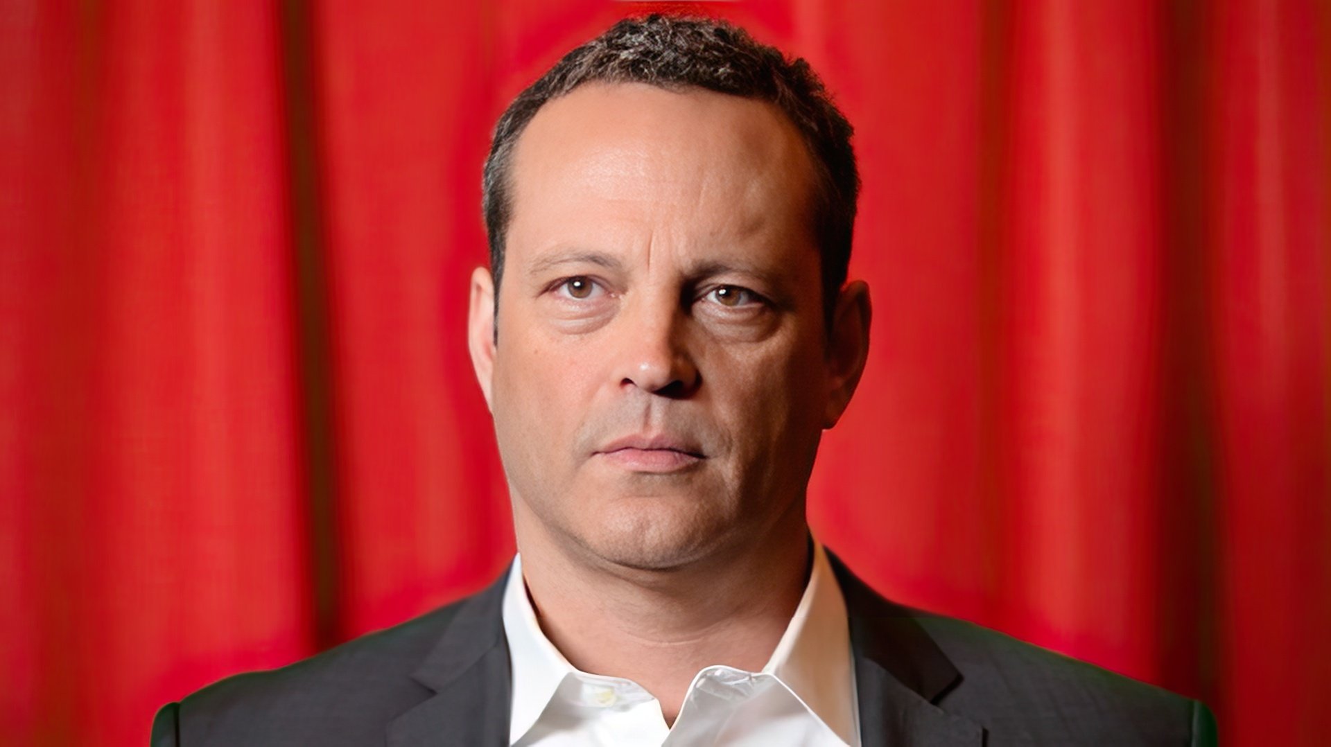 Vince Vaughn biography, height, net worth, wife, young, age 2024