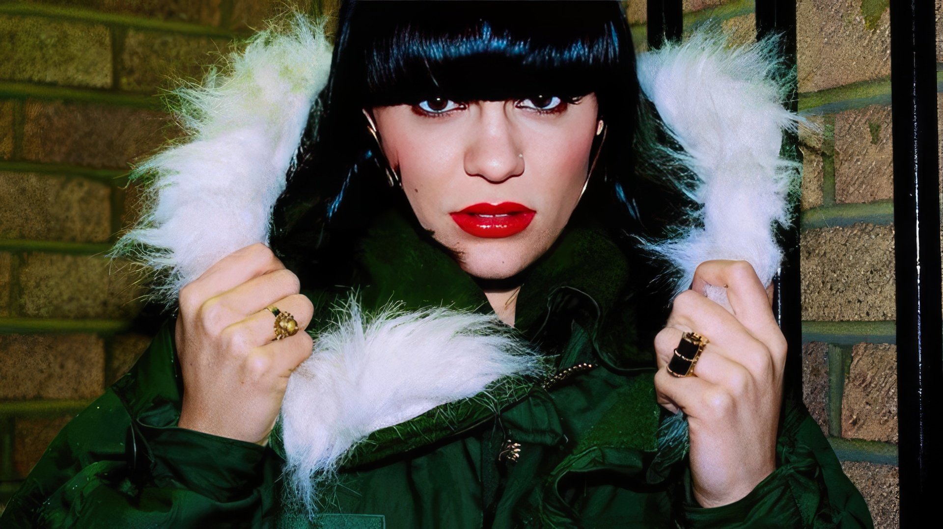 Jessie J is known to write songs for other artists