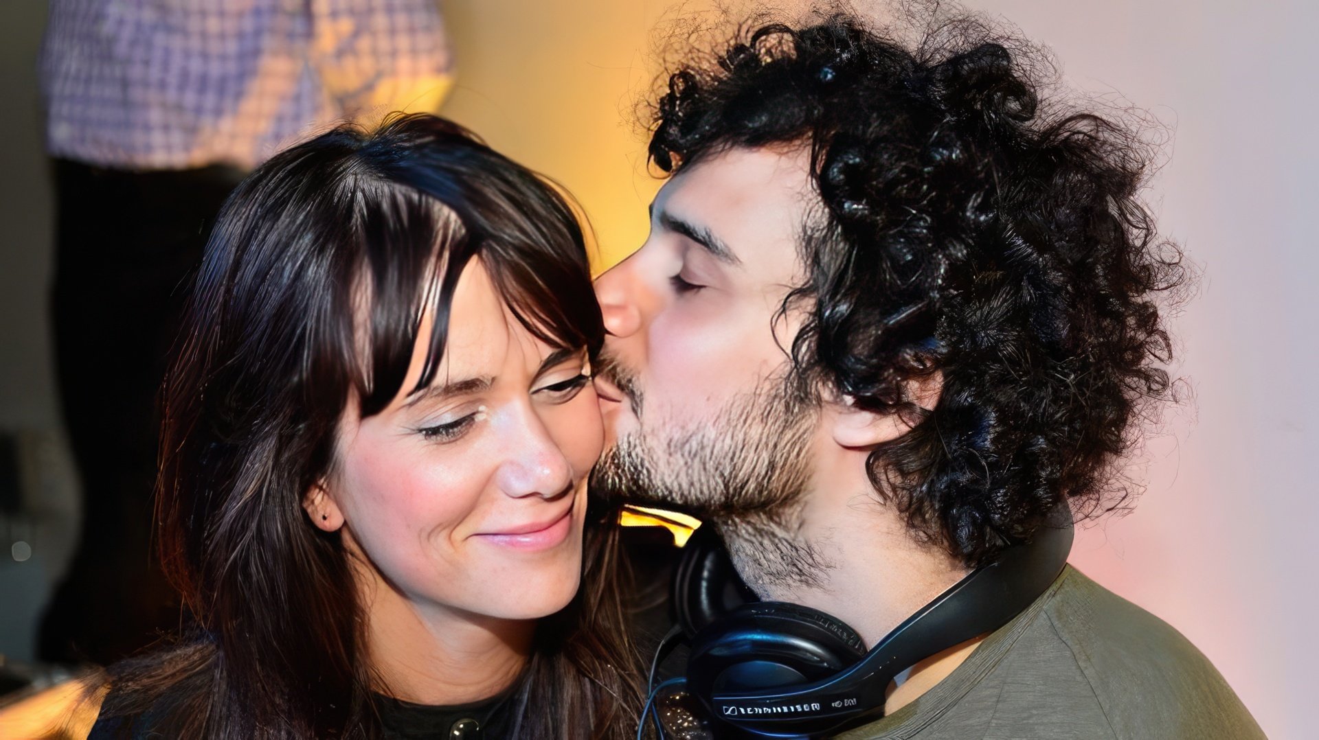 Kristen Wiig and Fabrizio Moretti