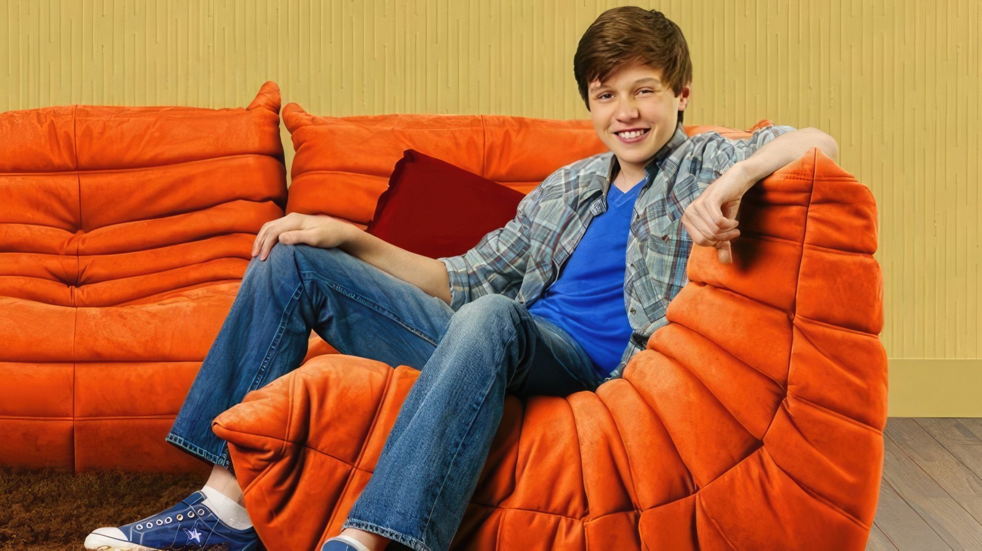 Nick Robinson in the TV show Melissa & Joey
