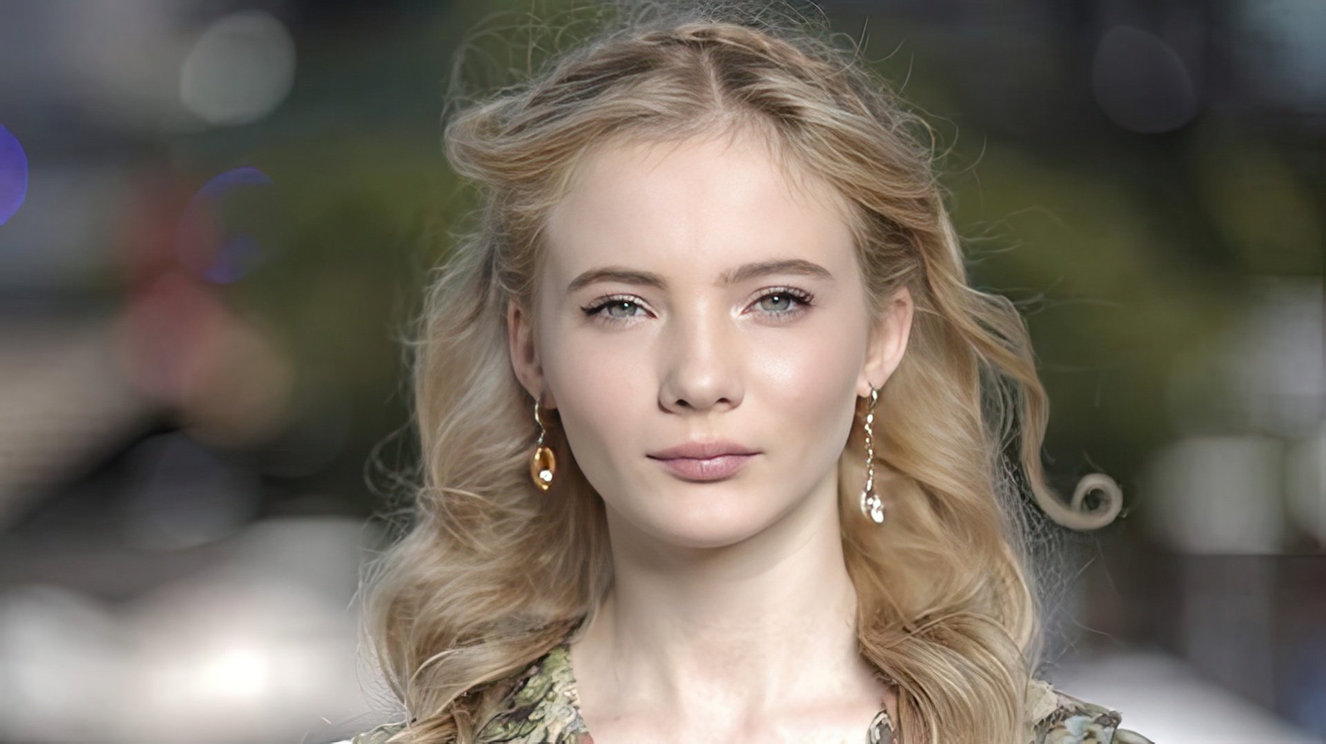 Freya Allan in 2019