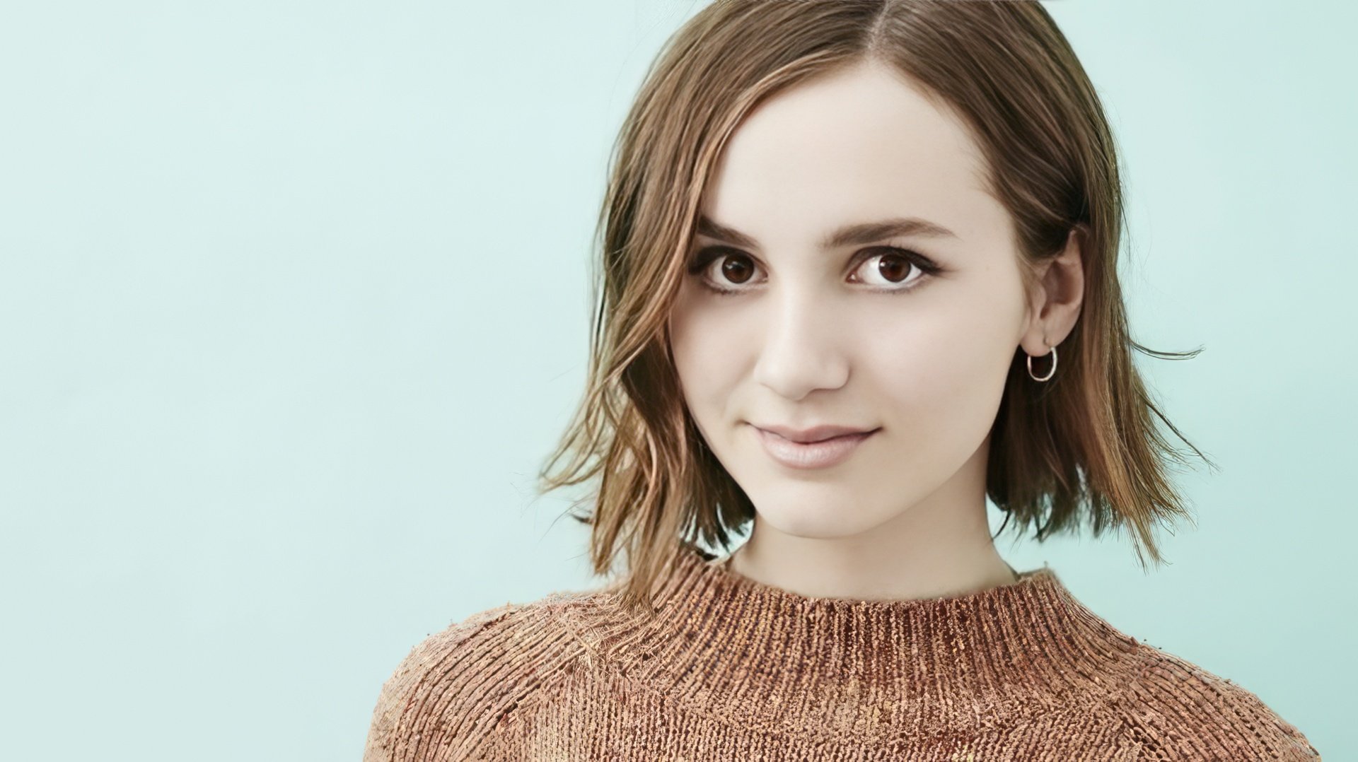 In the photo: Maude Apatow