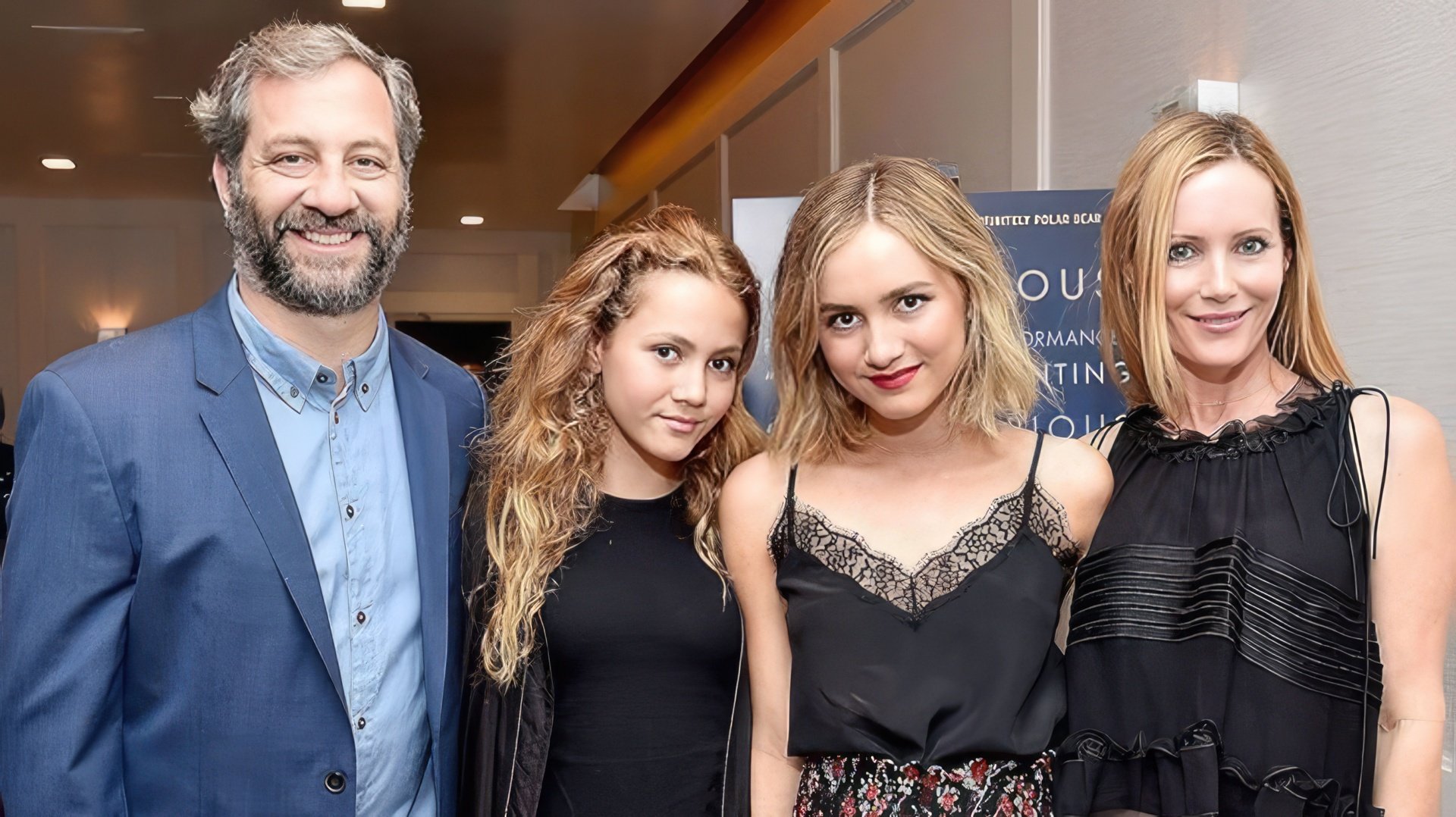 Mod Apatow with her family