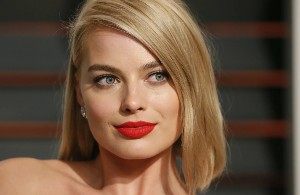 Braless With a Baby: Margot Robbie Was Spotted by Paparazzi on the Streets of Los Angeles.