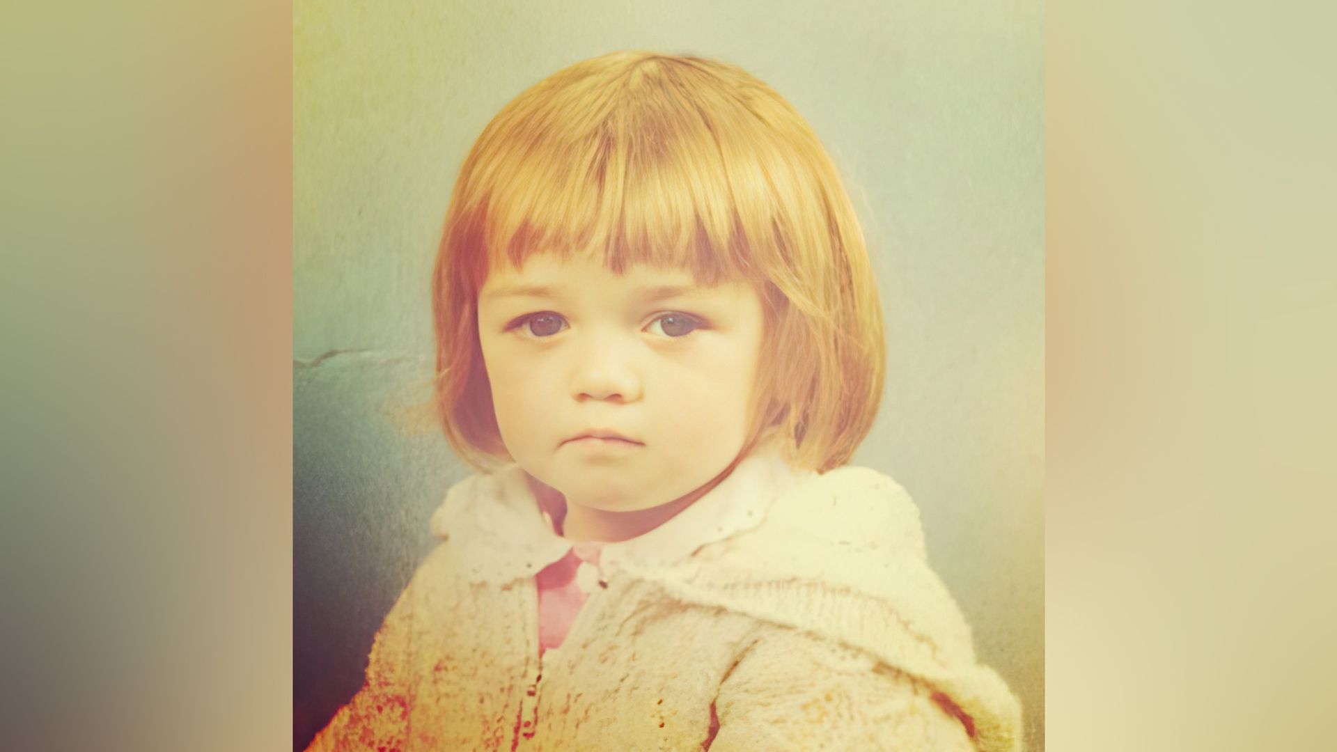 Maisie Williams as a child