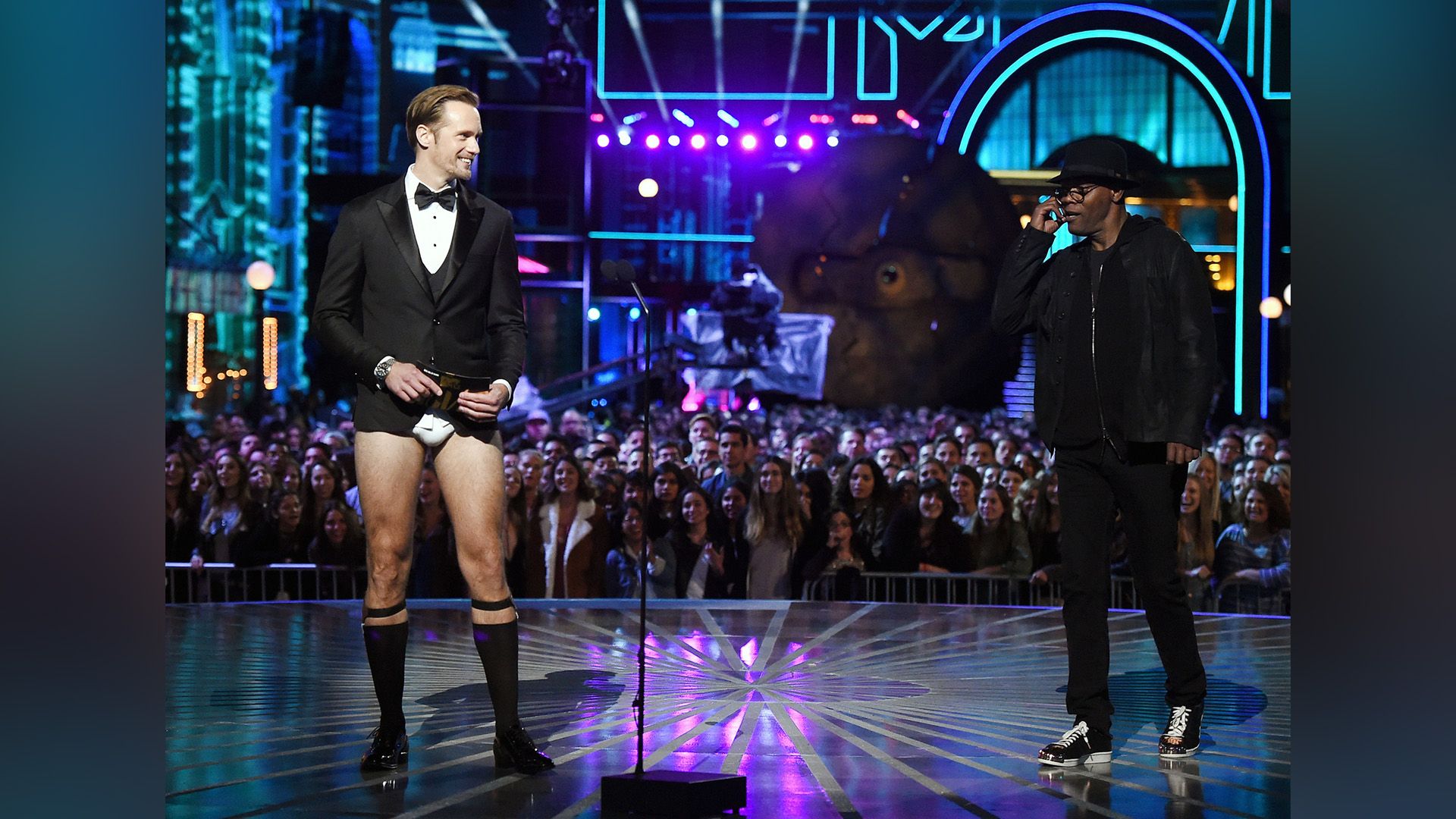In 2016, Alexander Skarsgård appeared on the stage without his pants