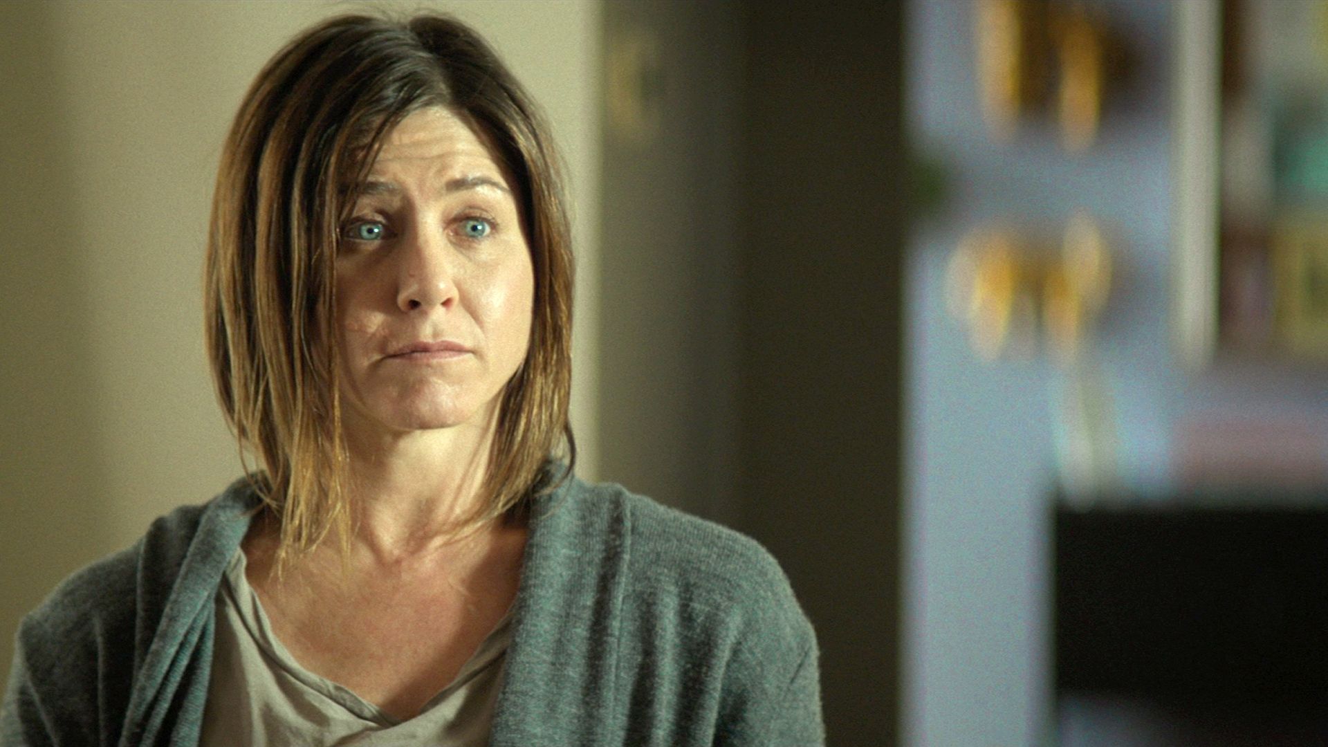 Jennifer Aniston without makeup in 'Cake'