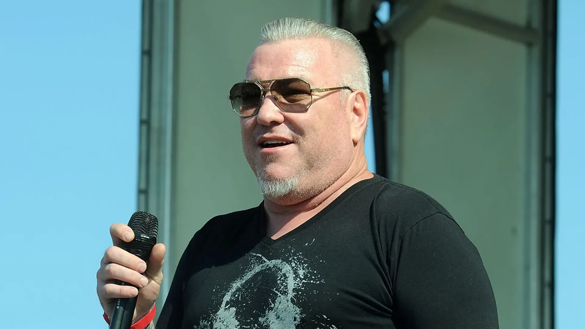 Smash Mouth lead singer Steve Harwell dies aged 56