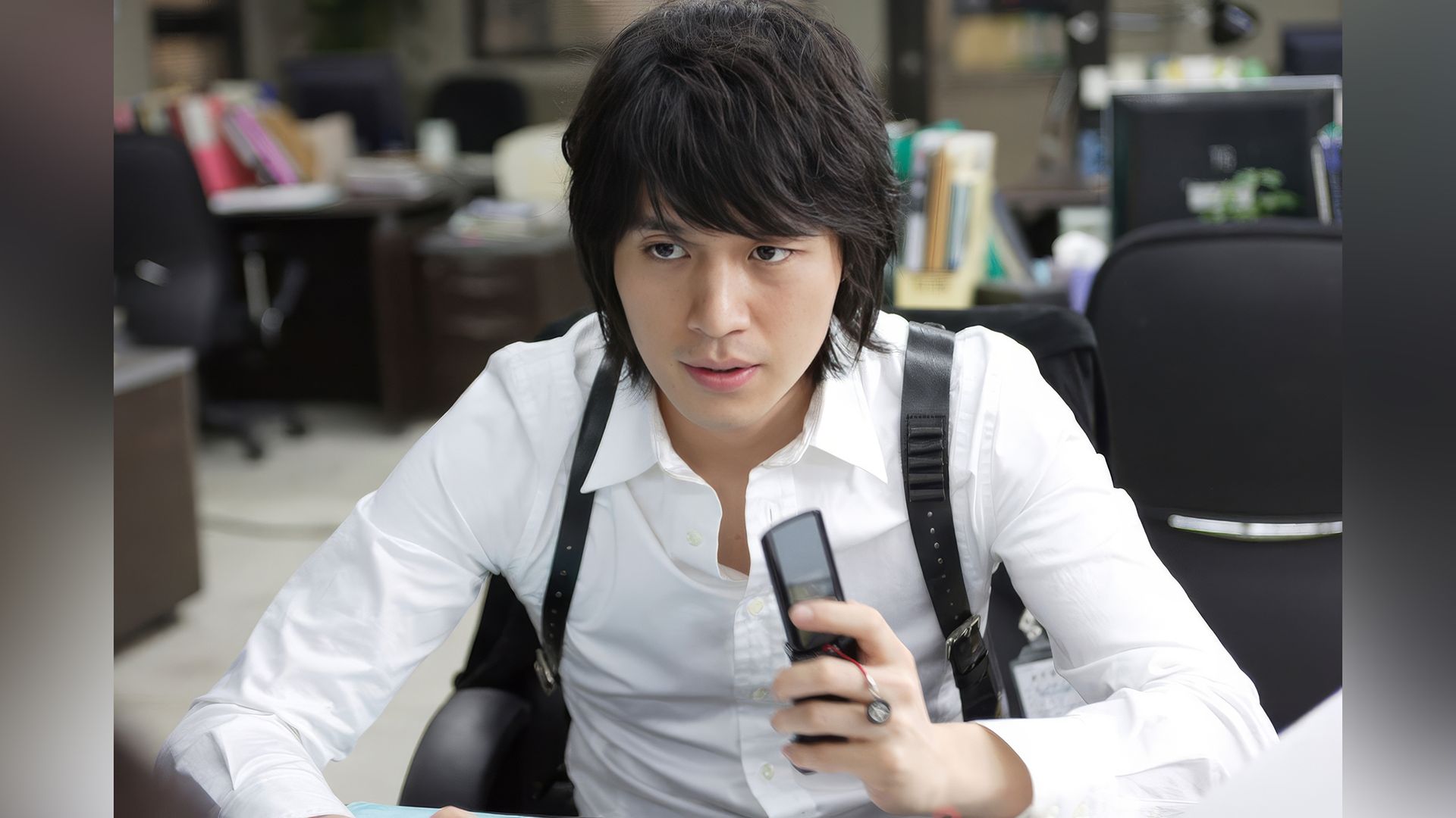Lee Dong-wook in the movie 'The Perfect Couple'