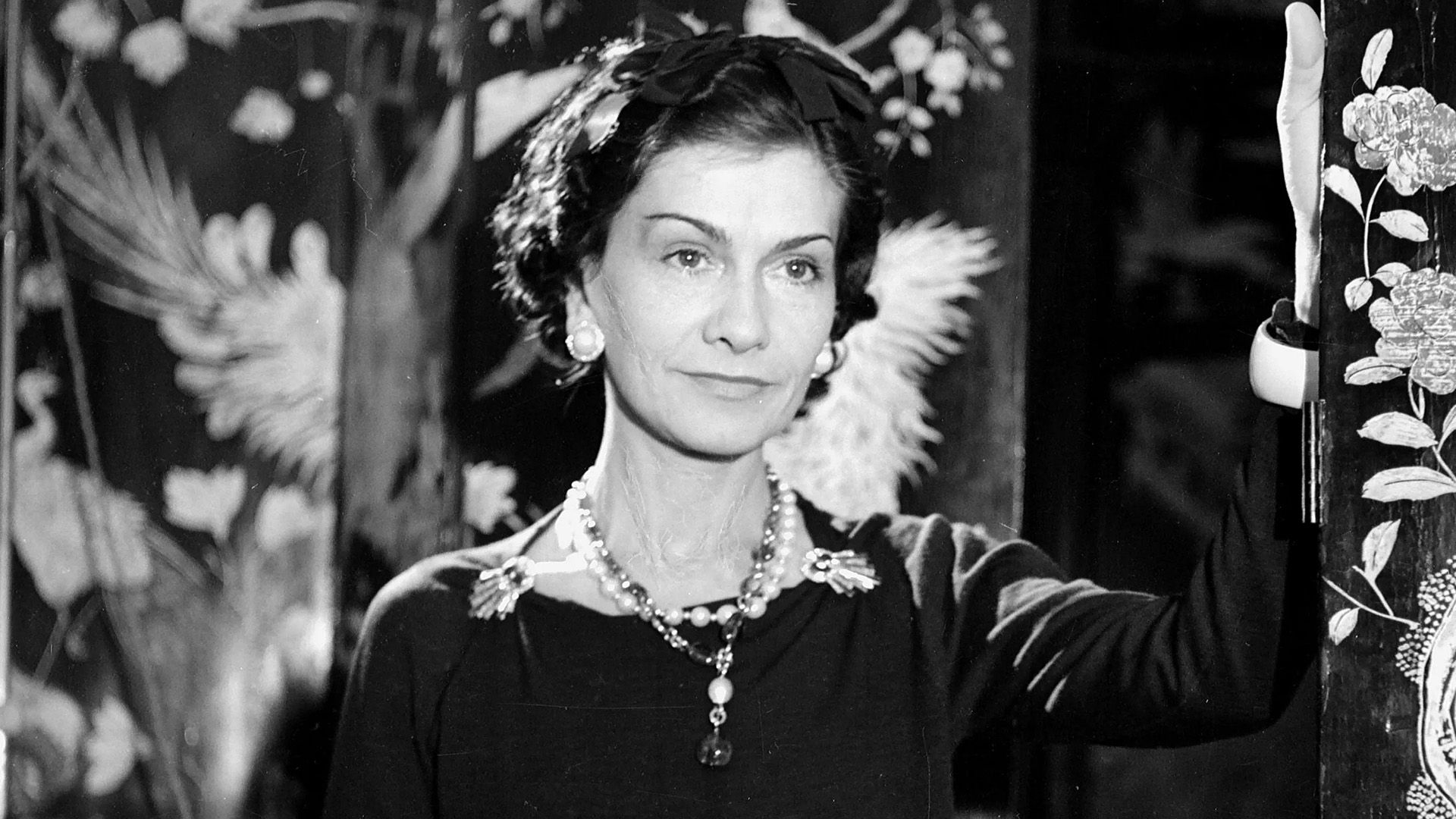 Style Rules from Coco Chanel: 6 Keys to Elegance