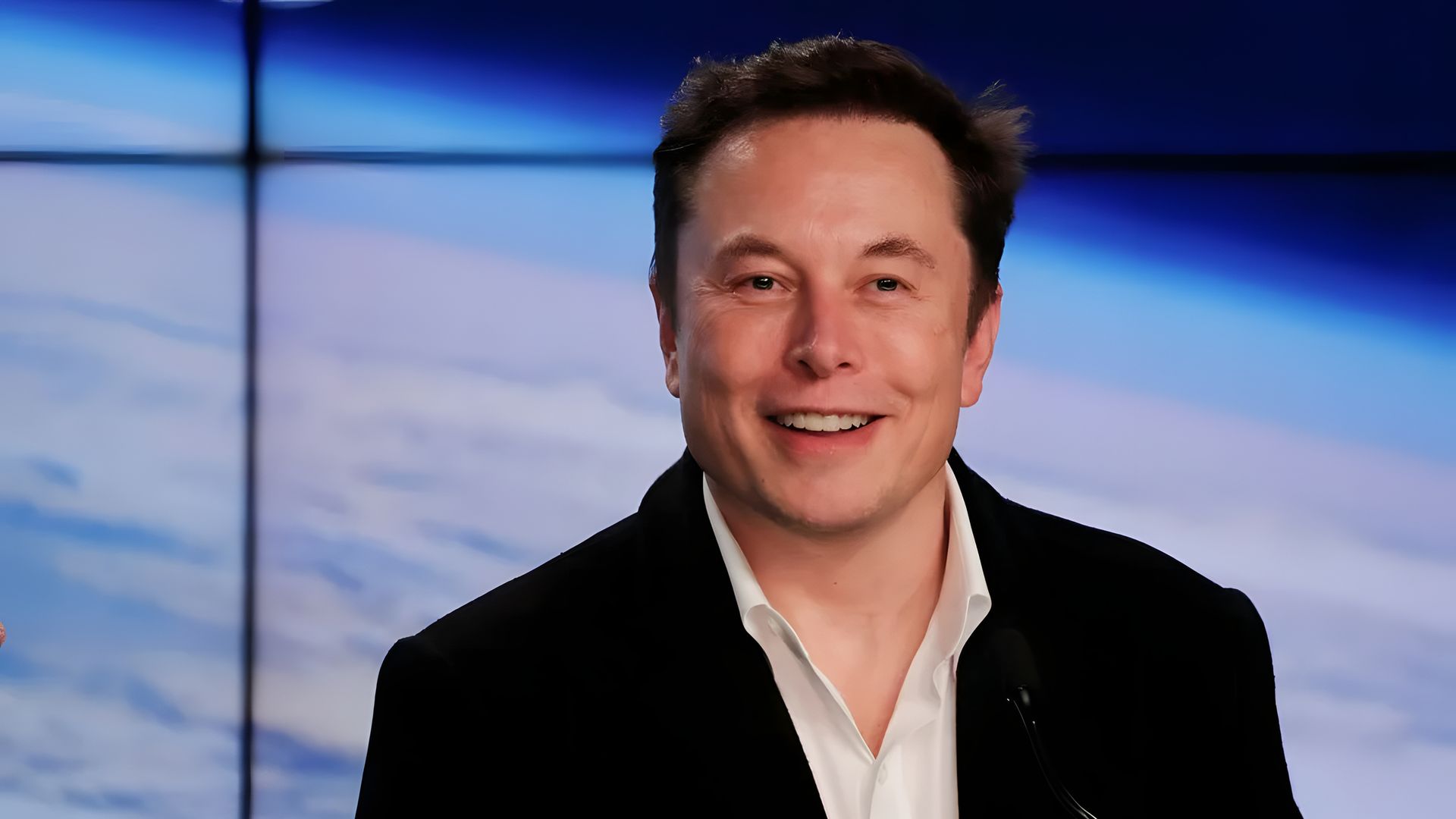 Genius, Eccentric, Visionary: The Real Elon Musk in 7 Facts About His Life