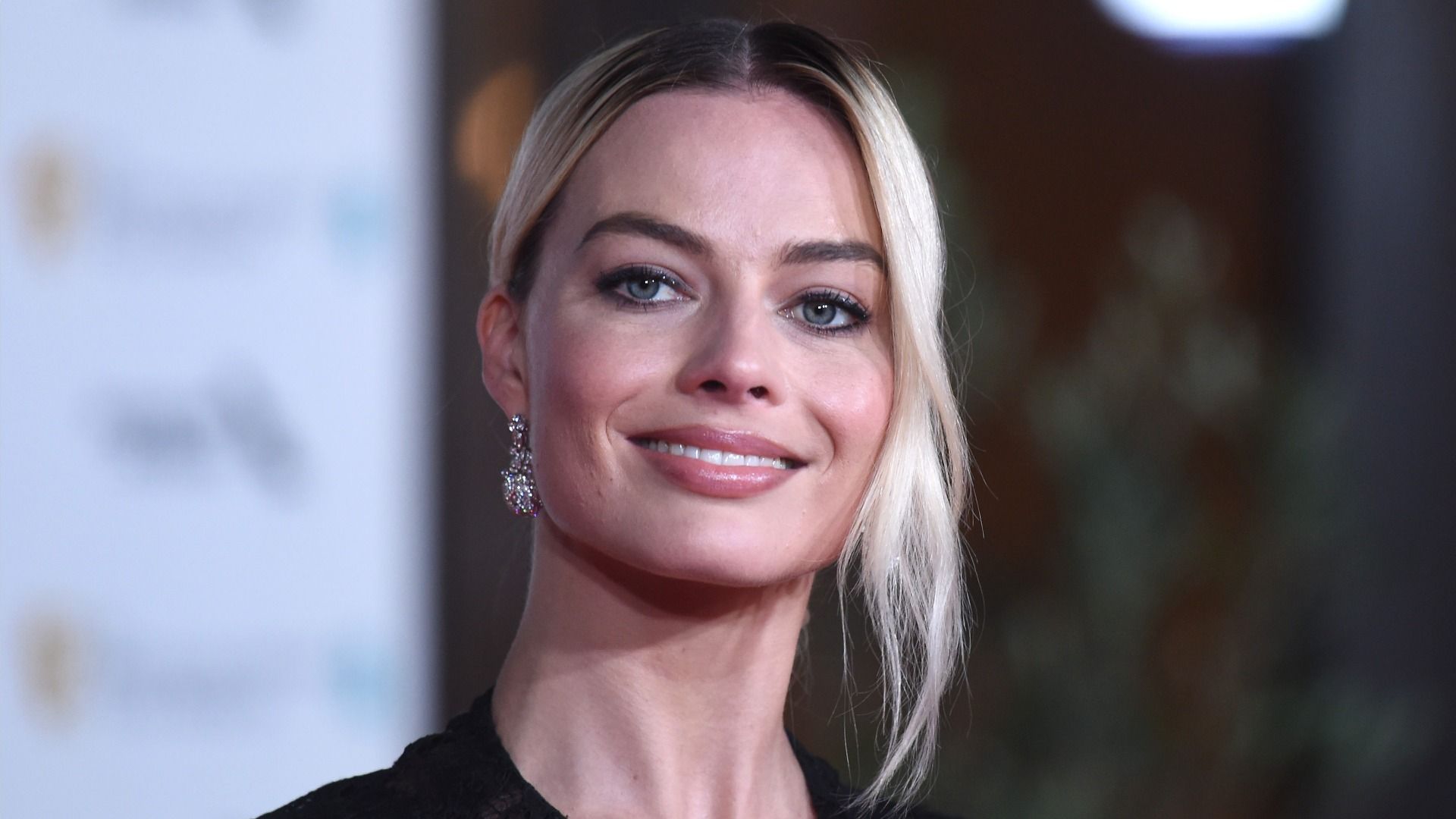 Margot Robbie feared she would be arrested after filming a scene in `The Wolf of Wall Street`