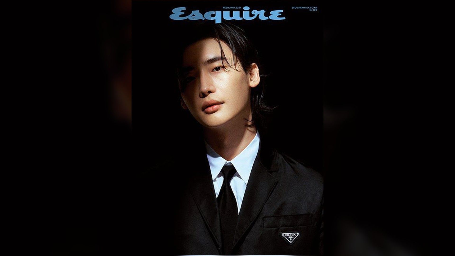 Lee Jong-Suk on the cover of Esquire Korea
