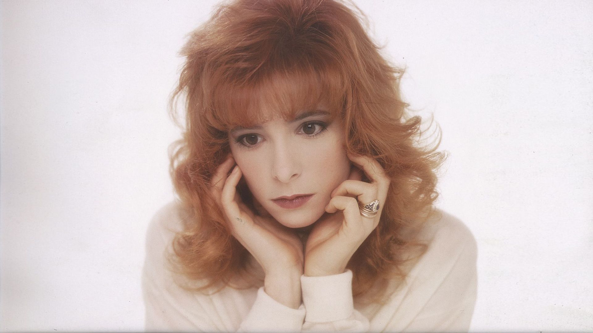 Singer Mylène Farmer – Virgo Woman