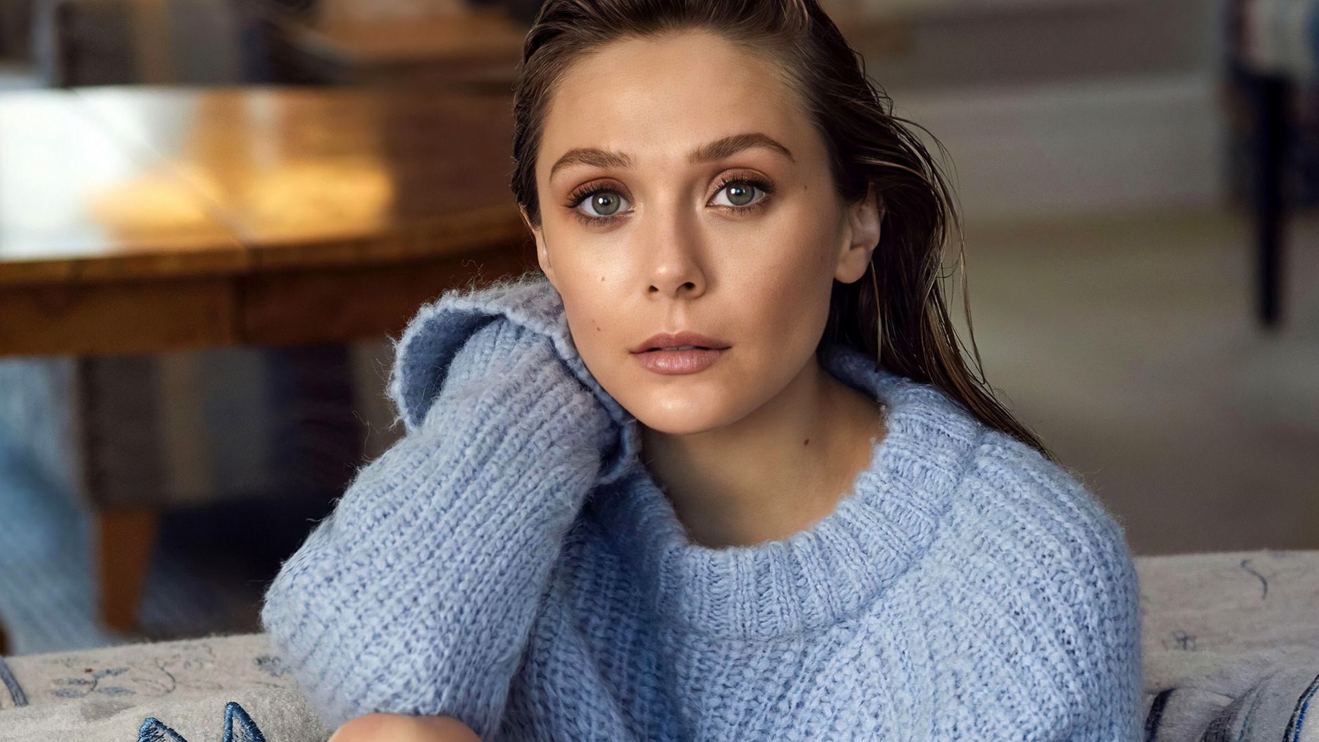 Elizabeth Olsen – Aquarius Woman