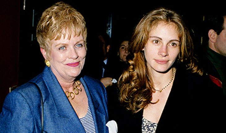 Julia Roberts and her mom