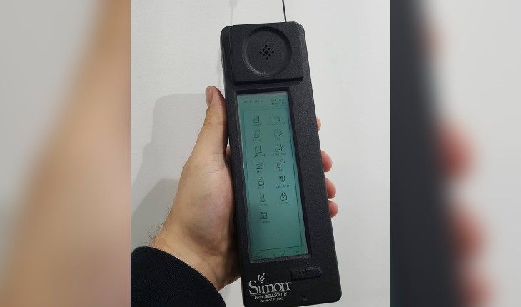 The first smartphone Simon by IBM (1992)