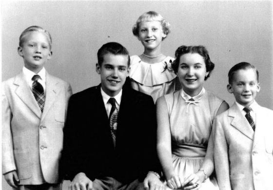Donald Trump (leftmost) with his siblings