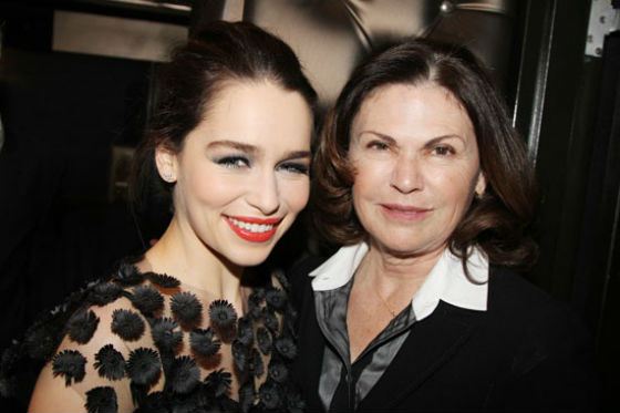 Rmilie Clarke with her mother