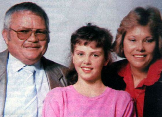 Little Charlize with her parents