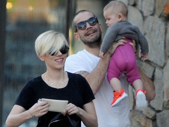 Scarlett Johansson with her husband and child
