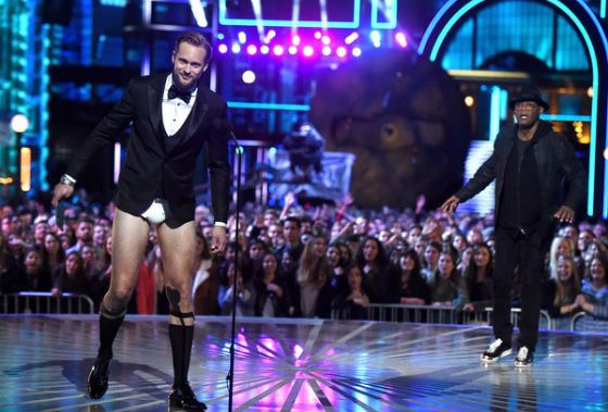 In 2016, Alexander Skarsgård appeared on the stage without his pants